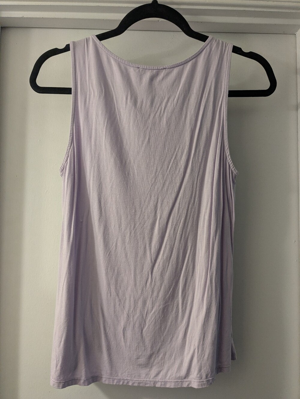 Sleeveless Lilac Blouse - Picture 3 of 6